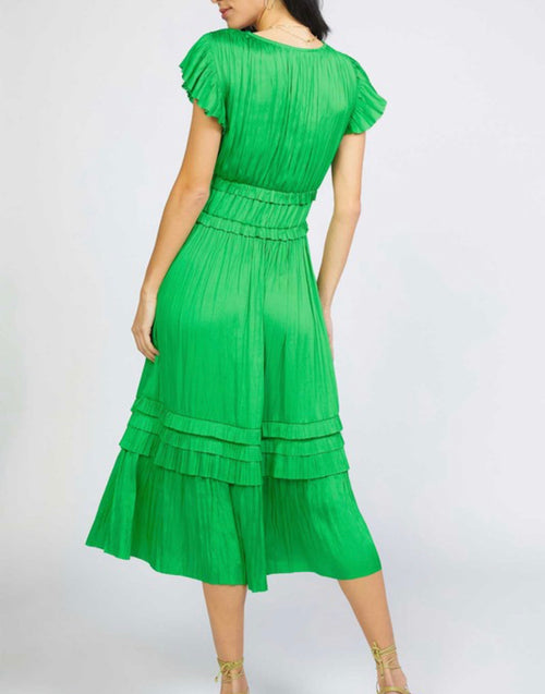 V neck pleated ruffle dress