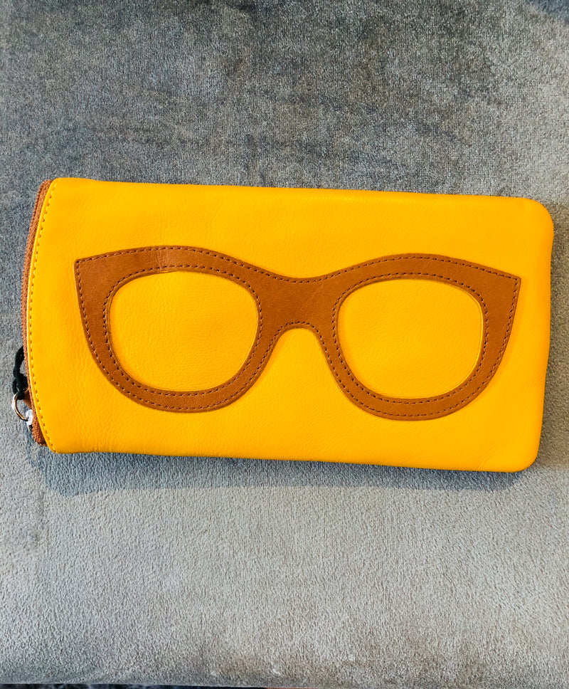 Sunglasses/eyeglass case