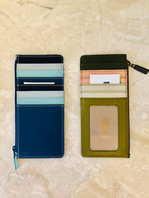 Women’s leather wallet